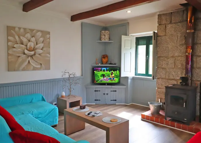 Exclusive & Luxury Traditional Portuguese Penzion 4*