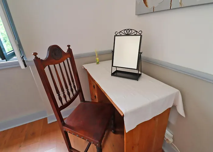 Exclusive & Luxury Traditional Portuguese Sinde