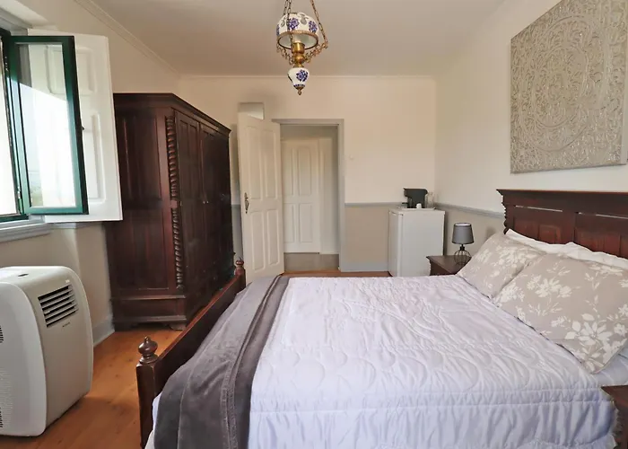 Exclusive & Luxury Traditional Portuguese 4* Sinde