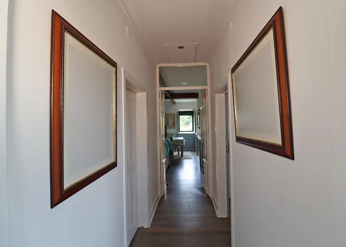 Penzion Exclusive & Luxury Traditional Portuguese Sinde